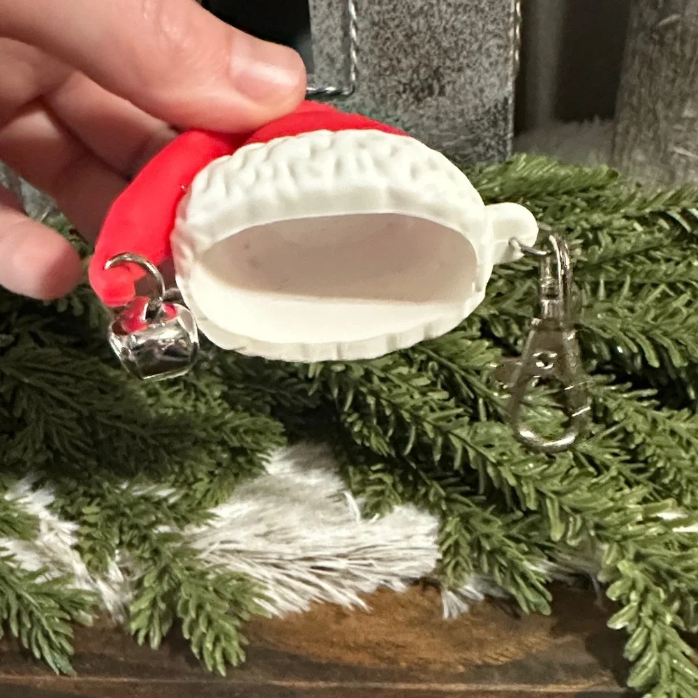 Bath & Body Works Red and White Santa Hat PocketBac Holder